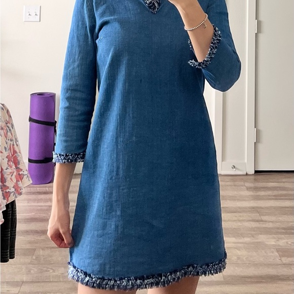 Mini jean dress with fur trim - Picture 4 of 7